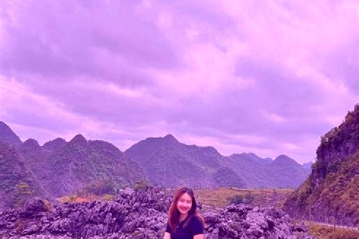 Eleanor, 34 — Escort in Sa Phin, Vietnam