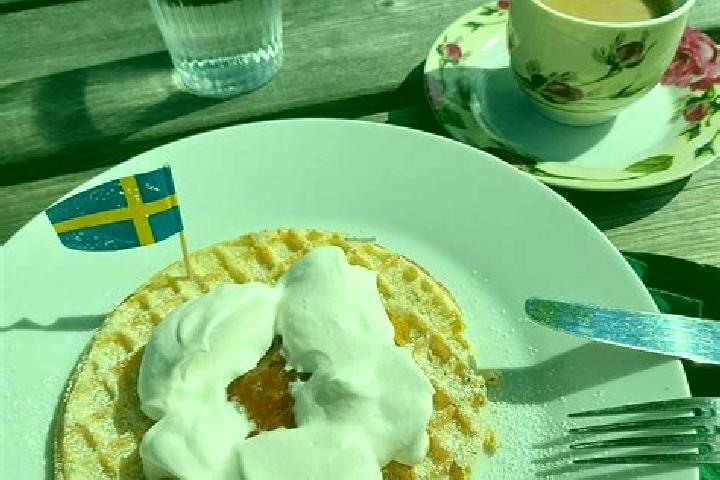 Eleanor, 34 — Escort in Taellberg, Sweden