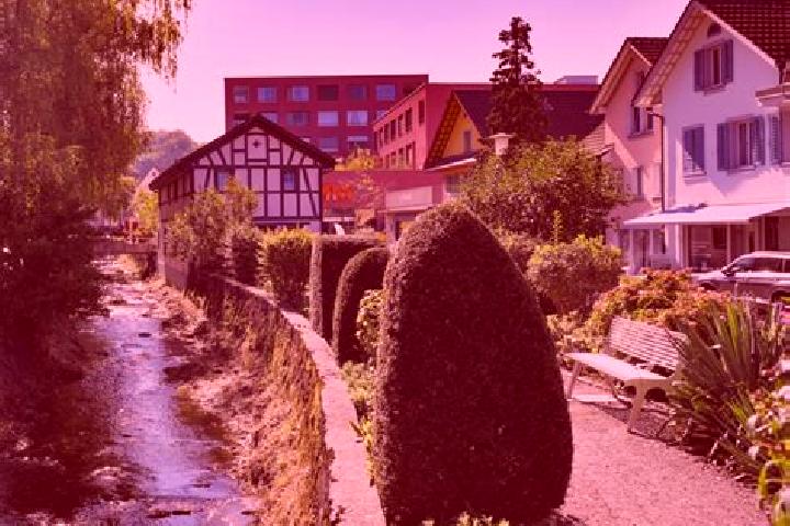 Eleanor, 35 — Escort in Affoltern / Goldiger Berg, Switzerland