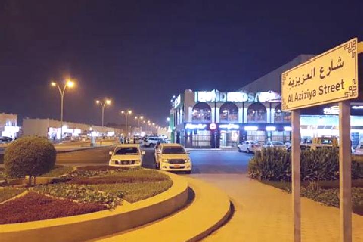 Eleanor, 35 — Escort in Al Aziziyah, Libya