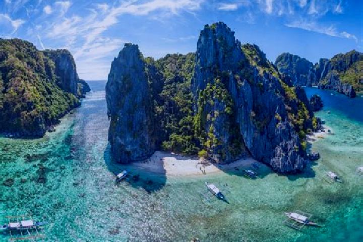 Eleanor, 35 — Escort in Bulacnin, Philippines