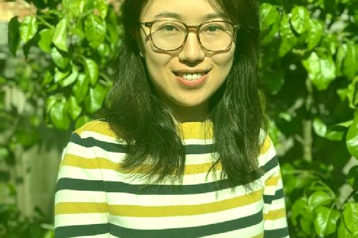 Eleanor, 35 — Escort in Jijia, Romania