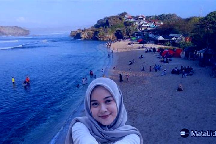 Eleanor, 35 — Escort in Krapyak Kidul, Indonesia