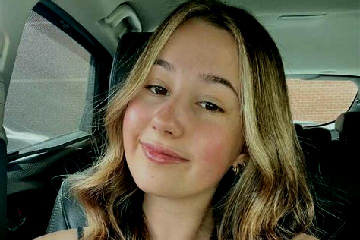 Eleanor, 35 — Escort in Leneva, Australia