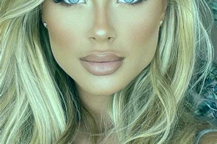 Eleanor, 36, a blonde hazel-eyed latina companion based in Chimanimani. Offering Domination, BDSM, Overnight. Available for incall and outcall, day and eveni...