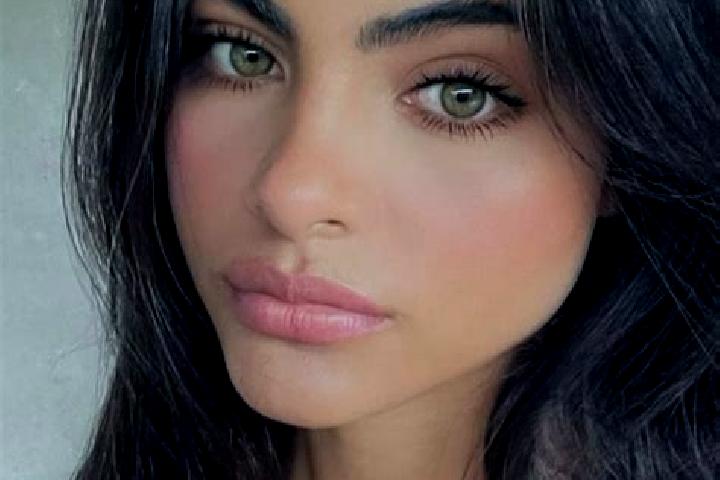 Eleanor, 36, a brunette amber-eyed middle eastern companion based in Evran. Offering Travel Companion, Massage, CIM, A-Level, Duos. Available for incall and ...