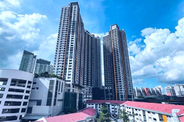 Eleanor, 36 — Escort in Clementi Housing Estate, Singapore