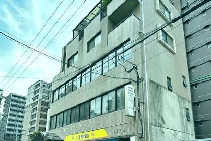 Eleanor, 36 — Escort in Matsushige, Japan