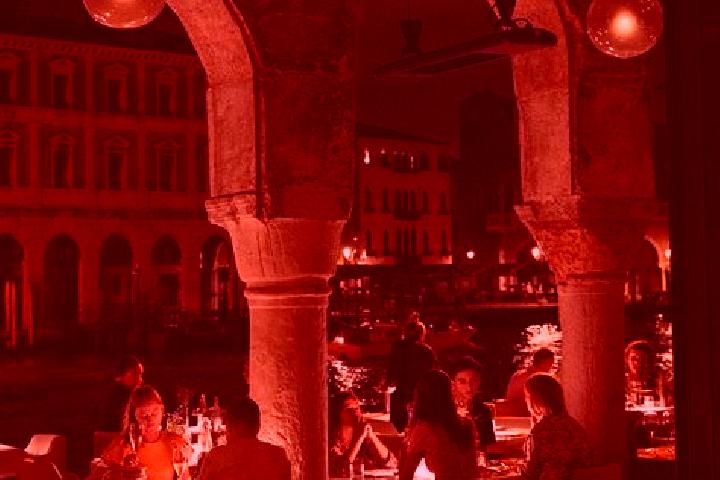 Eleanor, 36 — Escort in Osteria del Gatto, Italy
