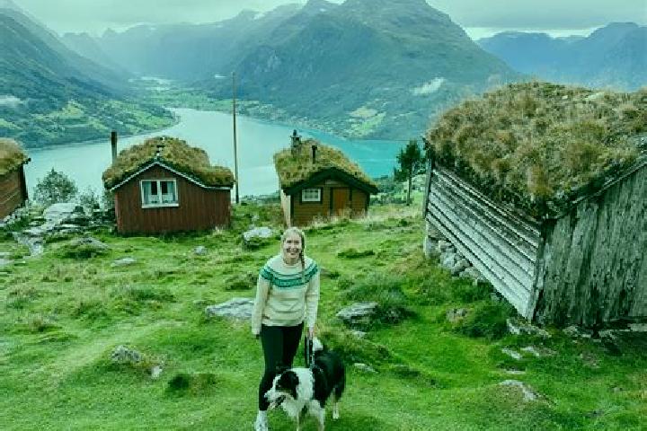 Eleanor, 36 — Escort in Vestbygd, Norway