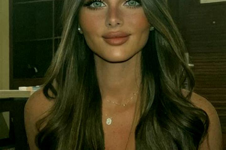 Eleanor, 37, a brunette dark-eyed ebony companion based in Lawalde. Offering Dinner Date, GFE, CIM. Available for incall and outcall, overnight bookings avai...