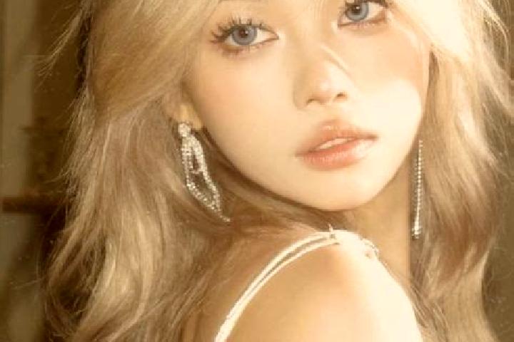 Eleanor, 37, a dark blonde blue-eyed asian companion based in Cibulan. Offering A-Level, Travel Companion, Duos. Available for incall and outcall, overnight ...