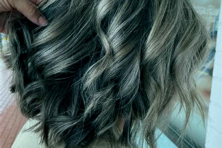 Eleanor, 37, a dark blonde grey-eyed mediterranean companion based in Konz. Offering Travel Companion, Massage, BDSM, Tantra. Available for incall and outcal...