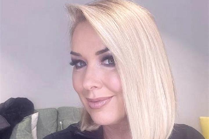 Eleanor, 37 — Escort in Inba, Japan