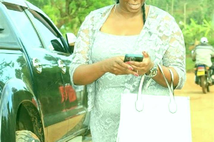 Eleanor, 37 — Escort in Kathwana, Kenya