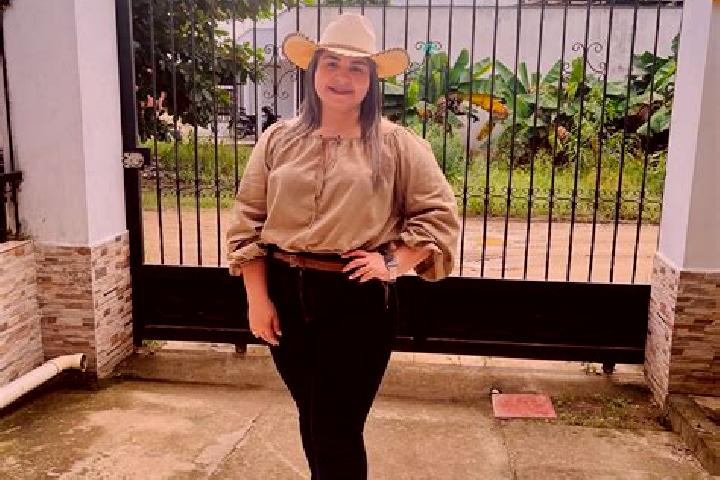 Eleanor, 37 — Escort in La Guata, Honduras