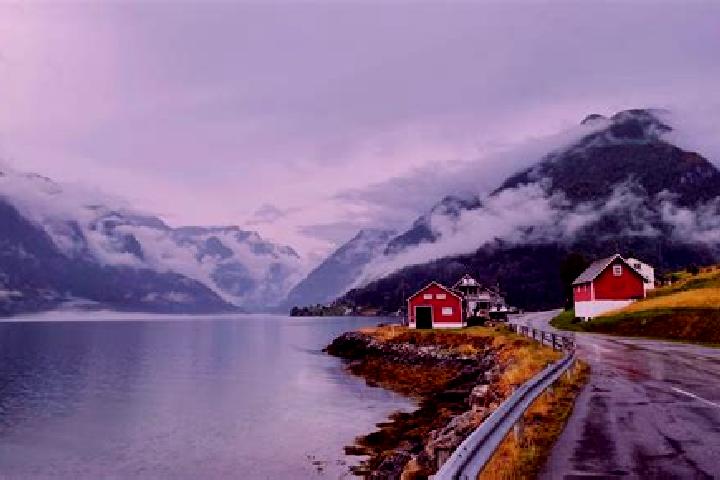 Eleanor, 37 — Escort in Laerdalsoyri, Norway