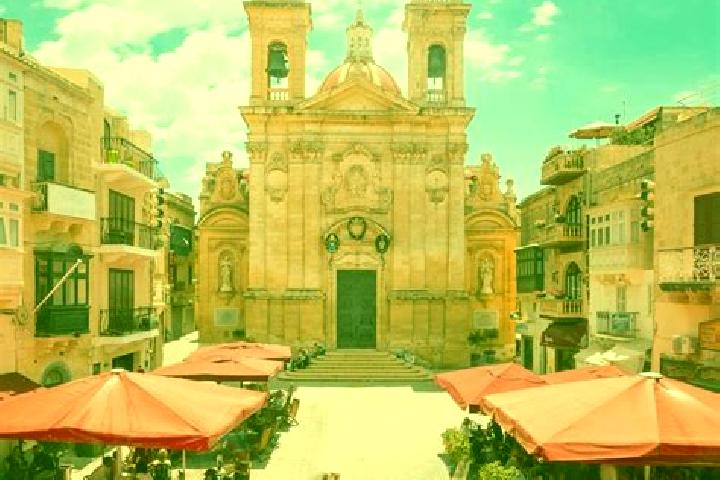 Eleanor, 37 — Escort in Qala, Malta