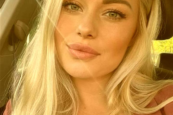 Eleanor, 38, a blonde hazel-eyed middle eastern companion based in Rio Cuarto. Offering Couples, Domination, Striptease, Duos. Available for incall and outca...