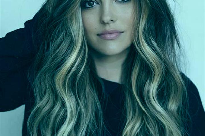 Eleanor, 38, a dark blonde brown-eyed caucasian companion based in Oymatas. Offering GFE, Deep French Kissing, Girlfriend Experience, Overnight. Available fo...