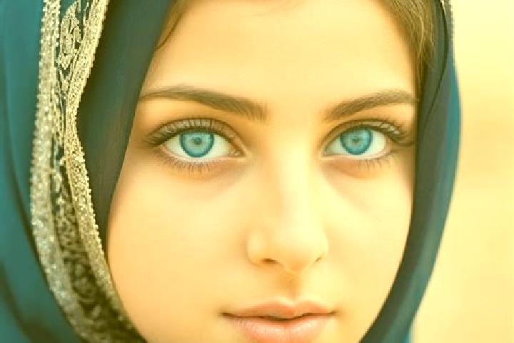 Eleanor, 38, a dark blonde dark-eyed middle eastern companion based in Torrington. Offering Fetish, Deep French Kissing, Erotic Massage, Overnight. Available...