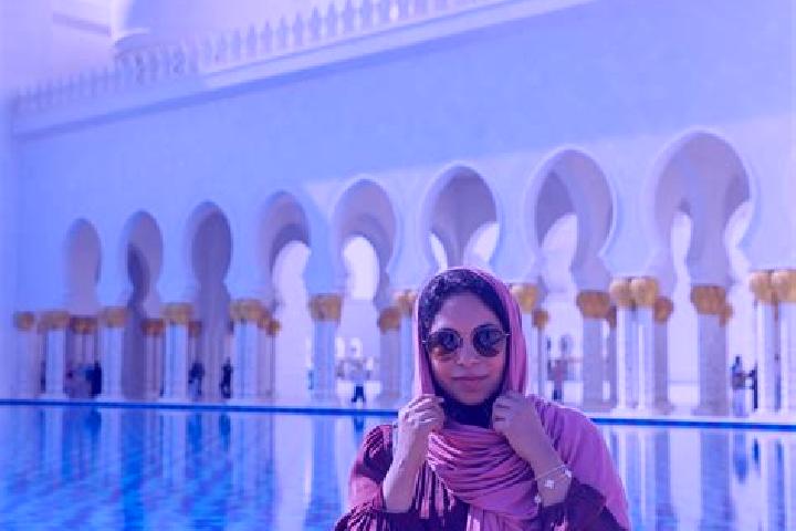 Eleanor, 38 — Escort in Abu Zayyan, Libya
