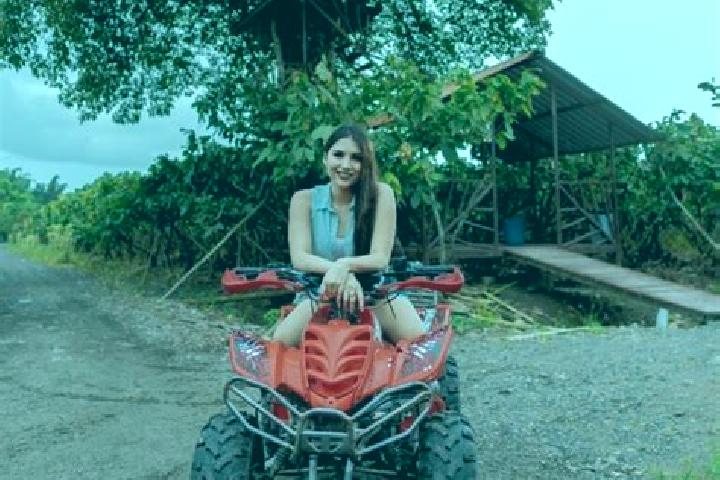 Eleanor, 38 — Escort in La Troncal, Ecuador