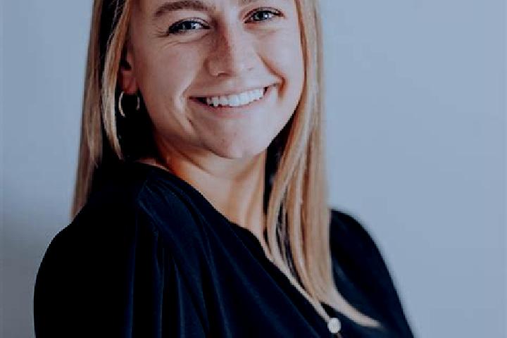 Eleanor, 38 — Escort in Wingate, United States