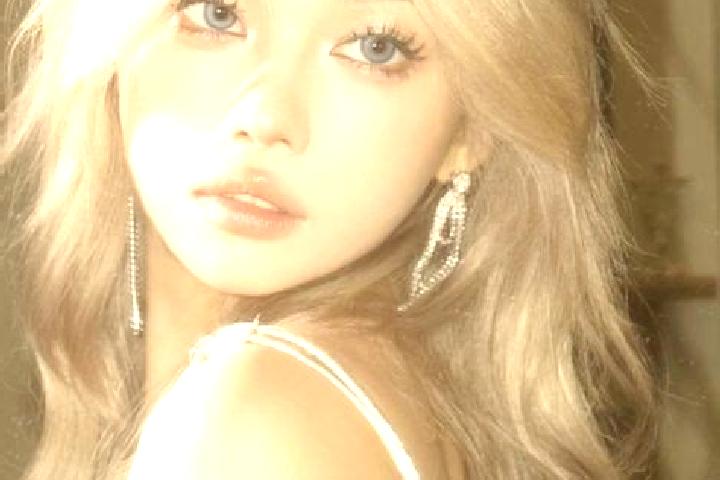 Eleanor, 39, a blonde brown-eyed asian companion based in Malka. Offering Duos, Girlfriend Experience, BDSM. Available for incall and outcall, overnight book...