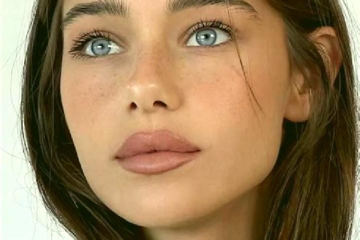 Eleanor, 39, a brunette brown-eyed asian companion based in Ostermundigen. Offering Deep French Kissing, Roleplay, CIM. Available for incall and outcall, day...