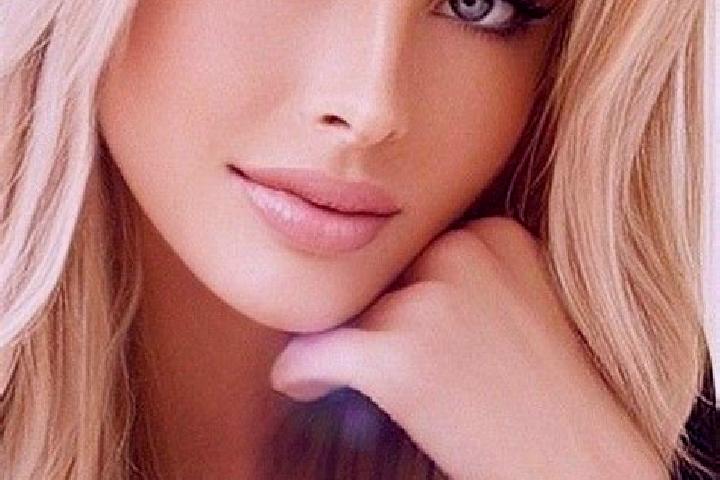 Eleanor, 39, a dark blonde blue-eyed caucasian companion based in Vavozh. Offering 69, Overnight, Massage, Party Girl, Girlfriend Experience. Available for i...