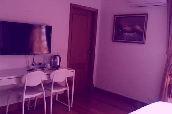 Eleanor, 39 — Escort in Azambuja, Portugal