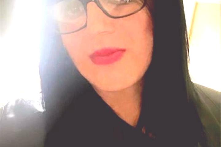 Eleanor, 39 — Escort in Brea, United States
