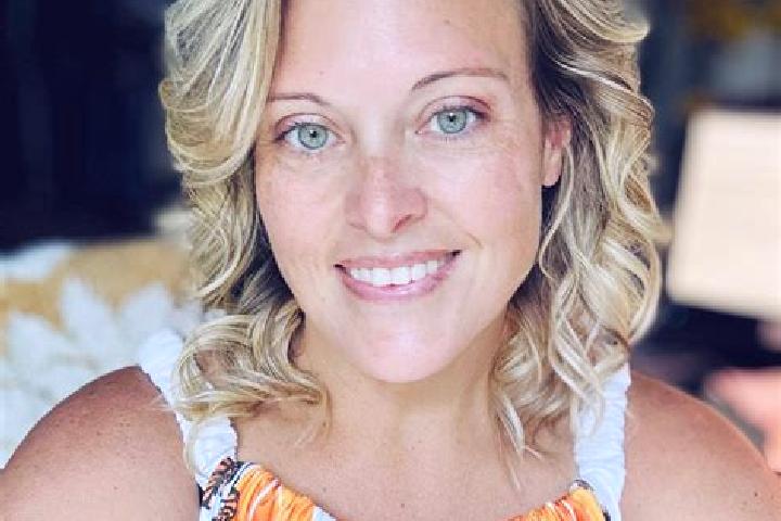 Eleanor, 39 — Escort in Fort Lawn, United States