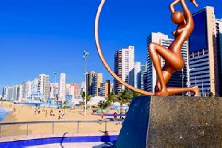 Eleanor, 39 — Escort in Fortaleza do Tabocao, Brazil
