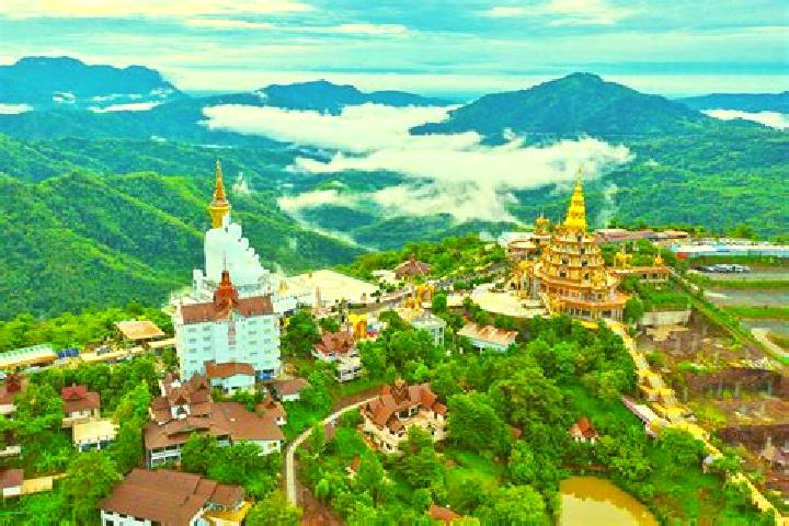 Eleanor, 39 — Escort in Phetchabun, Thailand