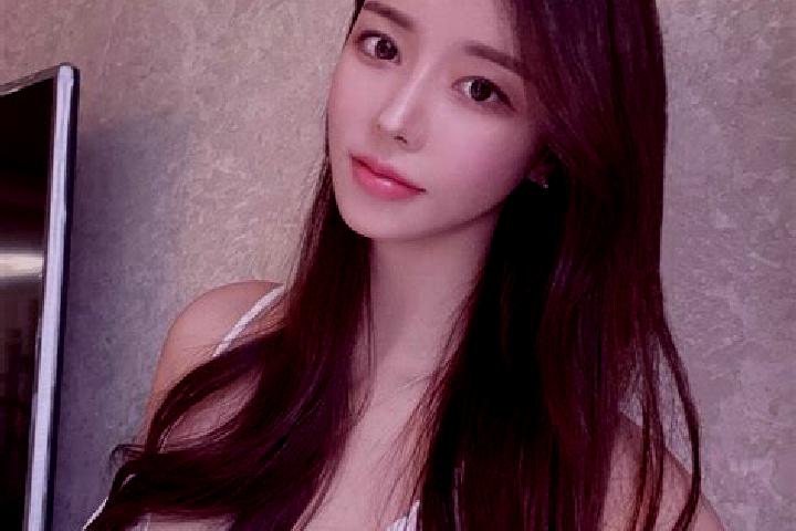 Eleanor, 39 — Escort in Qiucun, China