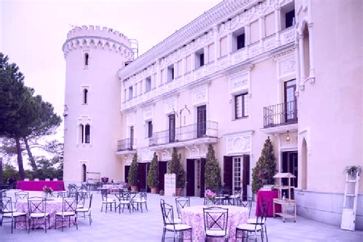 Eleanor, 39 — Escort in Vinuelas, Spain