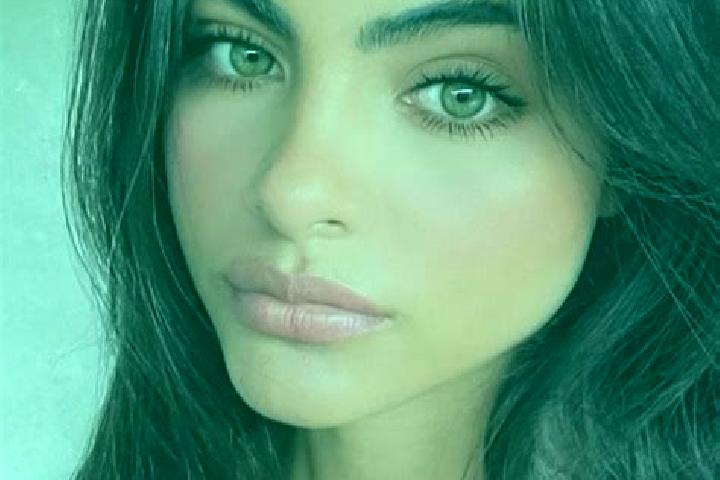 Elizabeth, 20, a brunette green-eyed caribbean companion based in Medlingen. Offering Travel Companion, Dinner Date, Striptease. Available for incall and out...