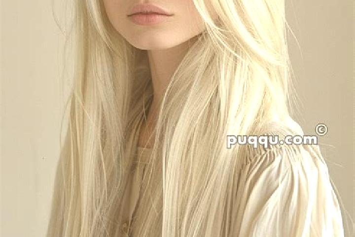 Elizabeth, 20, a platinum blonde blue-eyed slavic companion based in Karf-e Olya. Offering Roleplay, CIM, Striptease. Available for incall and outcall, day a...