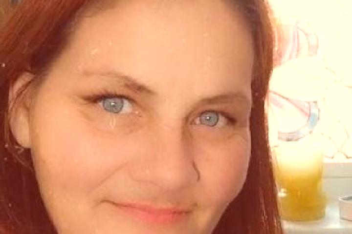 Elizabeth, 20, a red grey-eyed slavic companion based in Colchester. Offering Striptease, Fetish, Prostate Massage, Domination, 69. Available for incall and ...