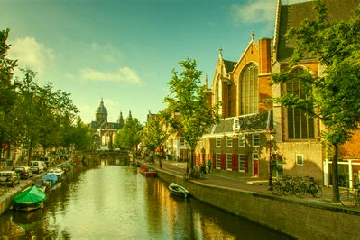 Elizabeth, 20 — Escort in Amsterdam, Netherlands