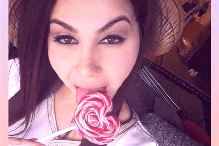 Elizabeth, 20 — Escort in Avensan, France