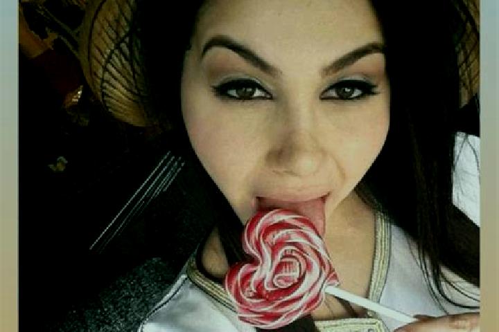 Elizabeth, 20 — Escort in Beduer, France