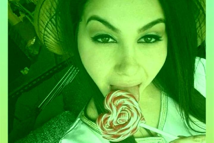 Elizabeth, 20 — Escort in Coueron, France
