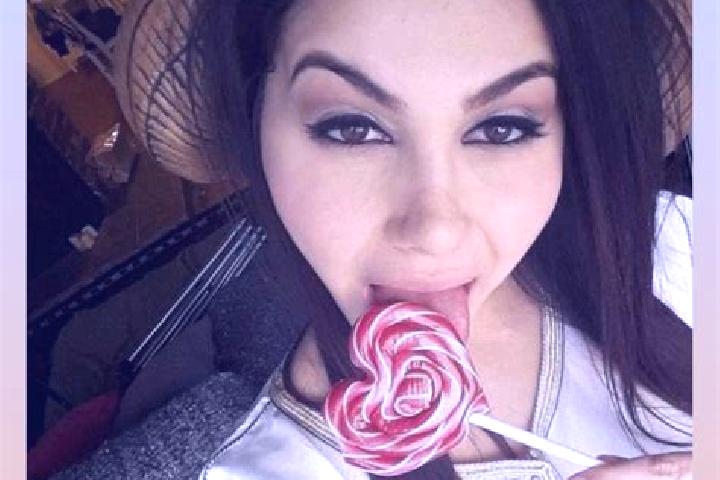 Elizabeth, 20 — Escort in Goianorte, Brazil