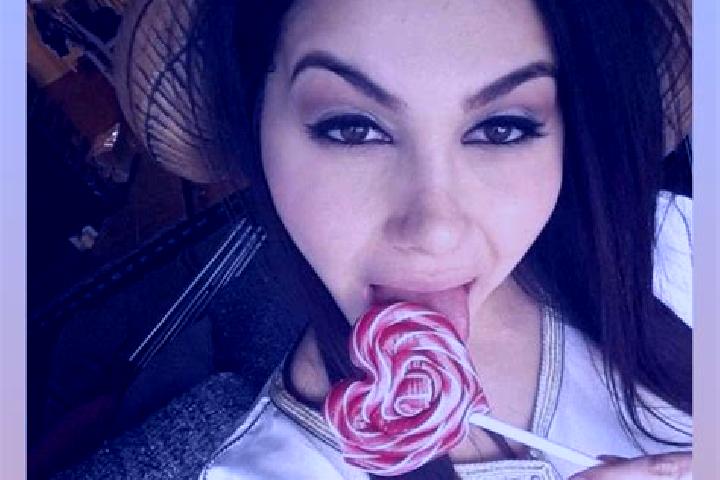 Elizabeth, 20 — Escort in Hrebenne, Poland