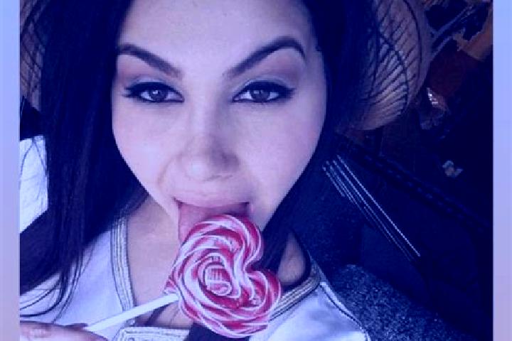 Elizabeth, 20 — Escort in Jinzipai, China