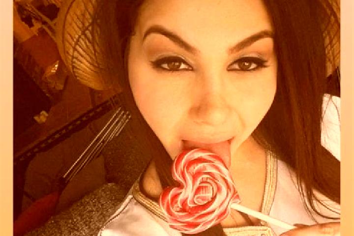 Elizabeth, 20 — Escort in Lorena, Brazil