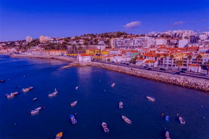 Elizabeth, 20 — Escort in Oeiras, Portugal